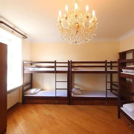 Tumanyan Hostel And Tours Γιερεβάν Δωμάτιο φωτογραφία